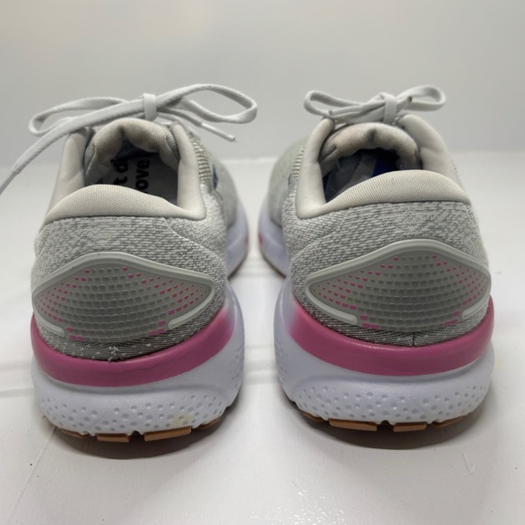 Brooks Women's Ghost 16 Running Shoes size 10.5 wide - Picture 6 of 12
